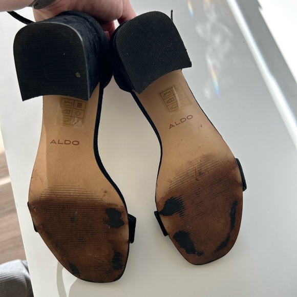 Also Short Heel Sandal - Picture 5 of 5